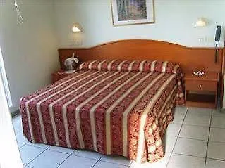 Hotel Villa Cavalli Rimini 2*,